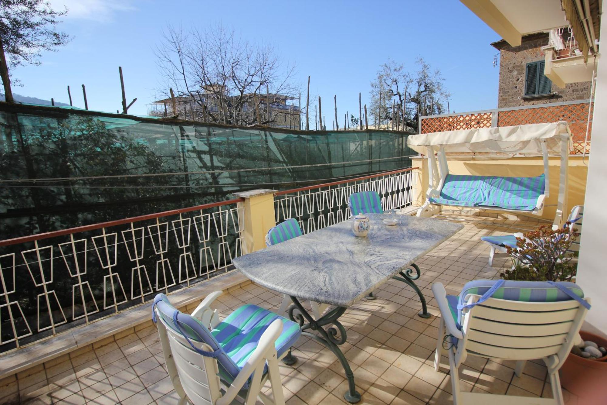 Ferienwohnung Domus Marziale Sorrent Exterior foto